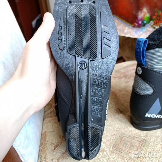 Лыжные ботинки детские