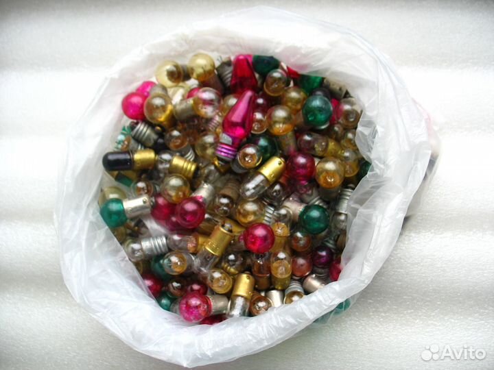 Лампочки для гирлянд СССР разные