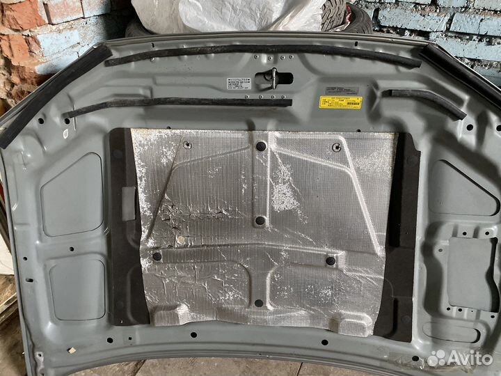 Прадам капот