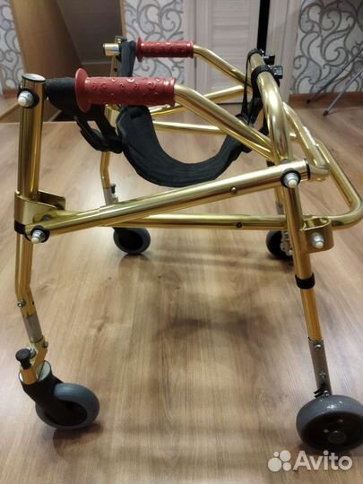 Вертикализатор и ходунки для детей инвалидов