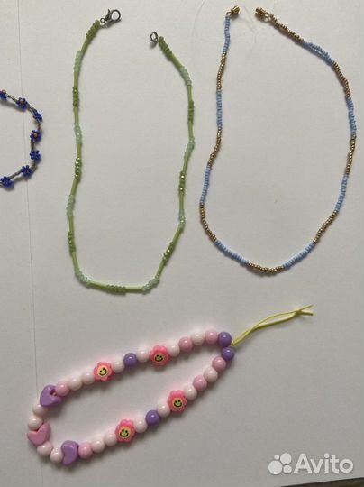 Украшения из бисера