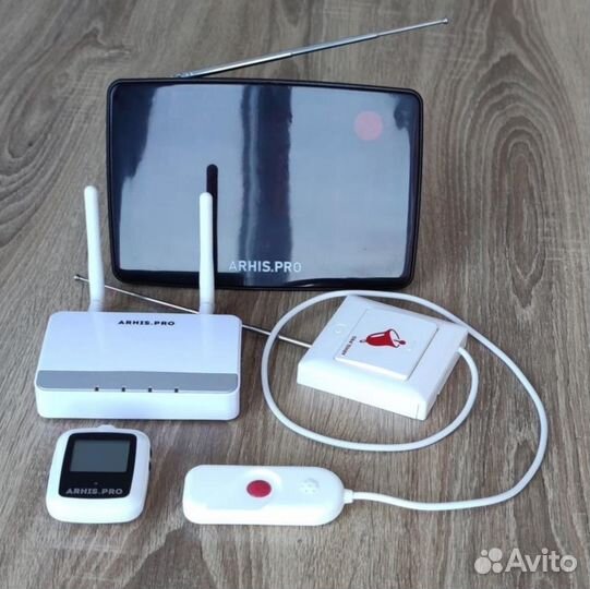 Кнопка вызова персонала, помощи больному в палату