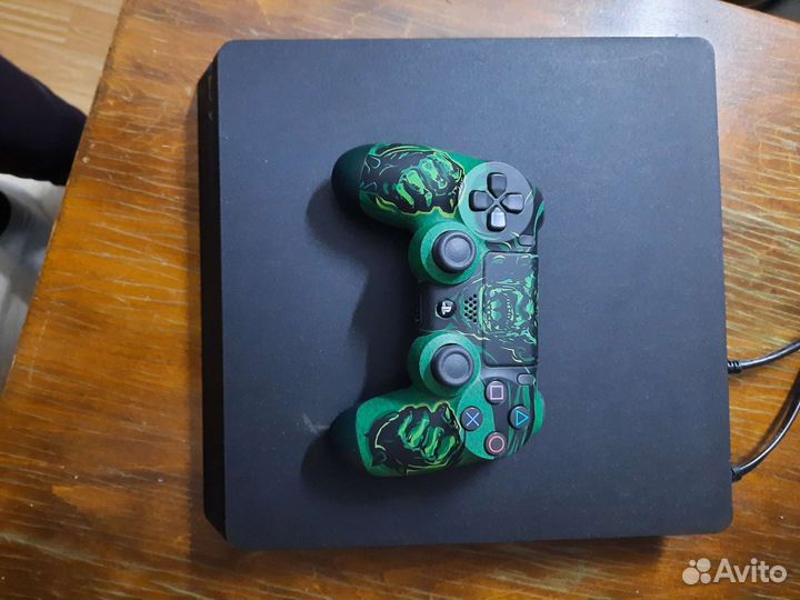 Ps4 slim 500gb 2 контроллера и 53 игры