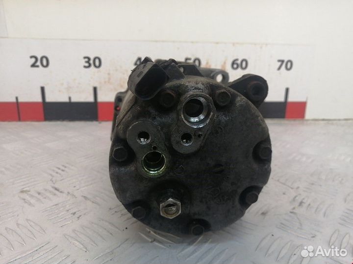 Компрессор кондиционера Volkswagen Bora 1999