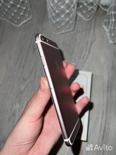 iPhone 6S, 64 ГБ