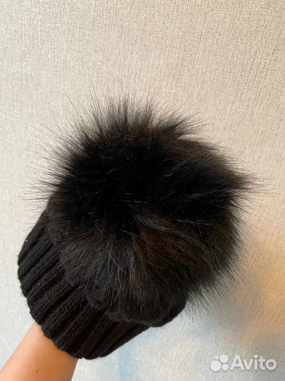 Зимняя шапка Zarina женская