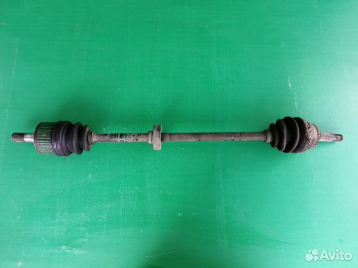 Привод перед правый Hyundai Tiburon Coupe RD