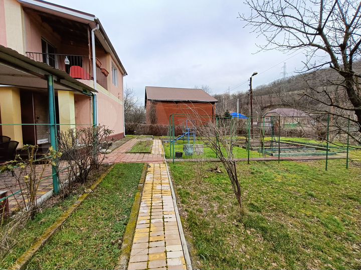 Дом 122,9 м² на участке 8,6 сот.