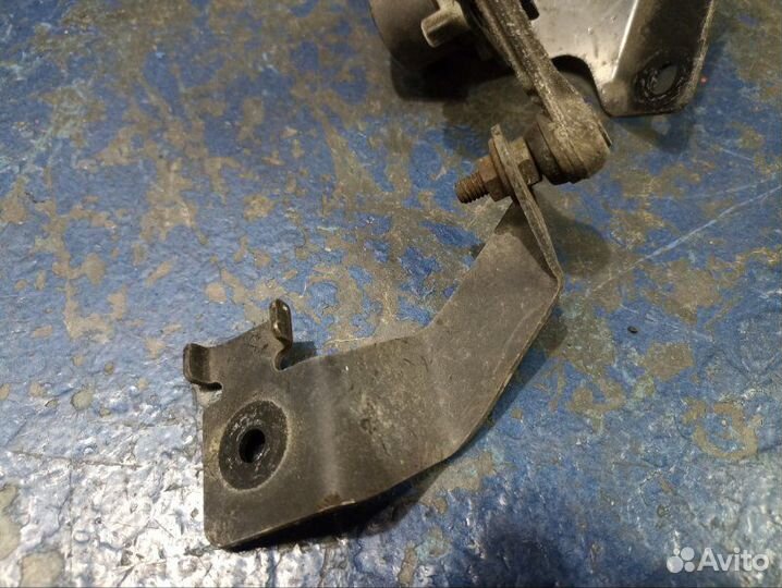 Датчик подвески задний Mazda 3 BL