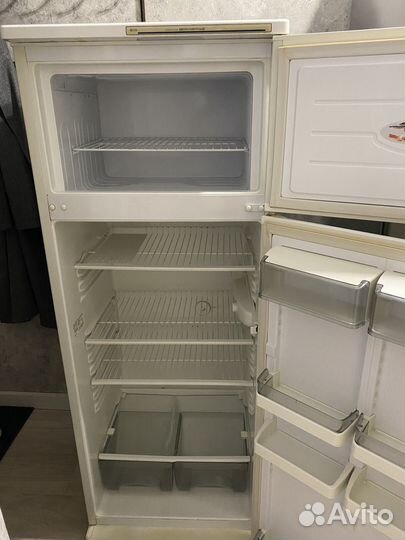 Холодильник атлант бу