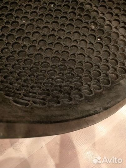 Резиновый коврик