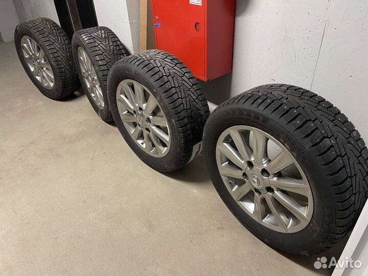 Зимние колеса в сборе на lexus LX 570 NH7 R20