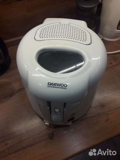 Фритюрница Daewoo international