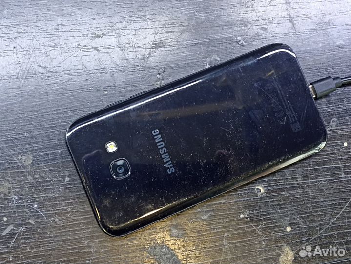Samsung Galaxy A5 (2017) SM-A520F/DS, 3/32 ГБ