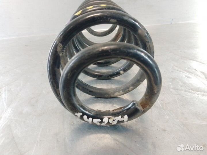 Пружина задняя Volkswagen Tiguan 2007-2011 2.0