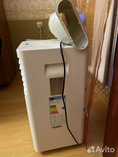 Мобильный кондиционер TCL белый