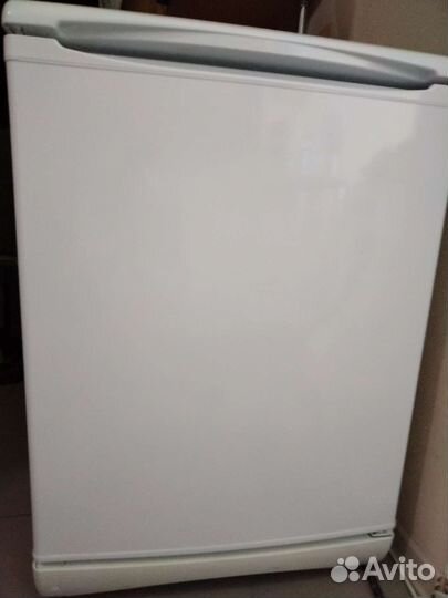 Холодильник бу маленький