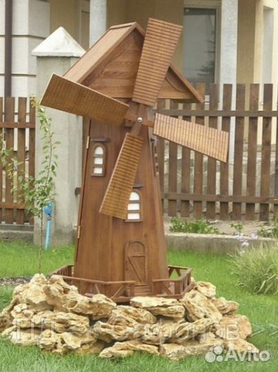 Декоративная из дерева