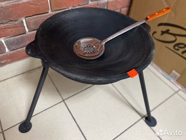 Чугунная сковорода садж