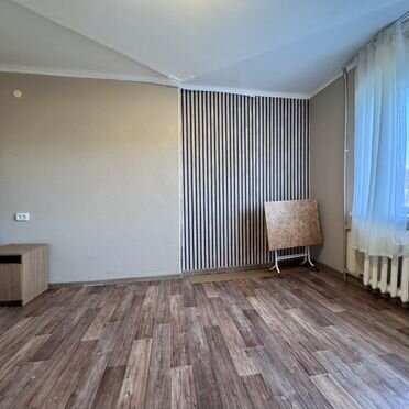 Комната 13,7 м² в 1-к., 5/5 эт.
