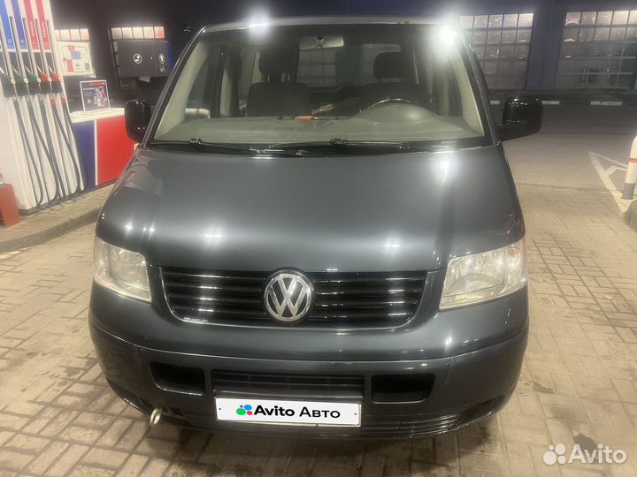 Volkswagen Caravelle 2.5 МТ, 2005, 300 000 км