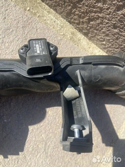 Патрубок интеркулера VW Passat B7 1.8 CDA