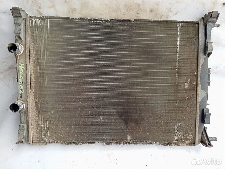 Радиатор охлаждения Renault Megane 2