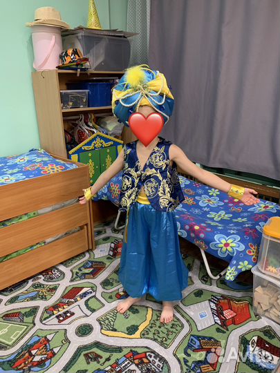 Костюм Джина