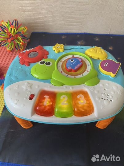 Развивающий стол