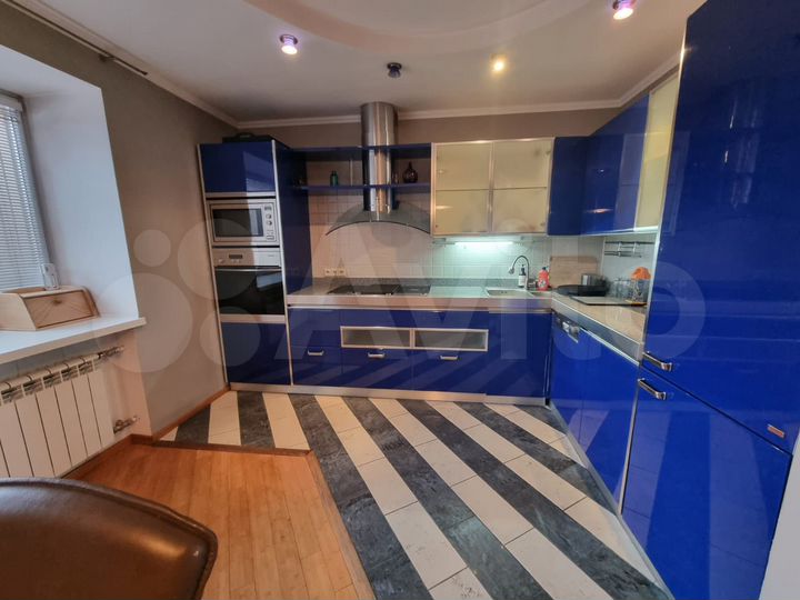 4-к. квартира, 211,1 м², 1/11 эт.