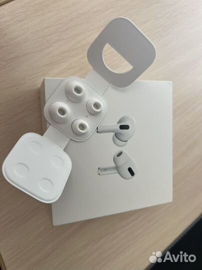 Apple airpods pro