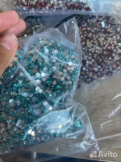 Стразы акриловые