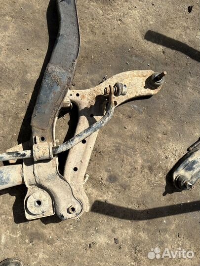 Хендай акцент передние рычаги