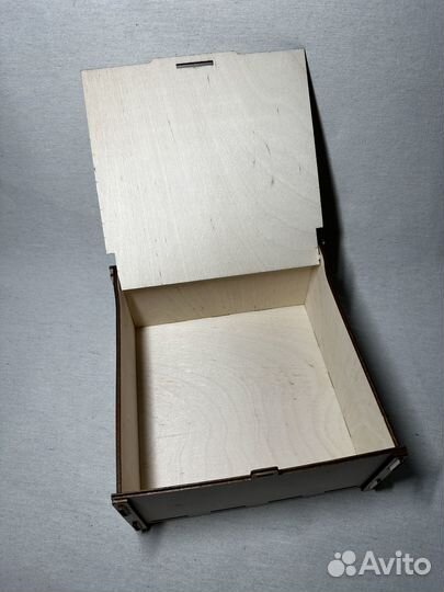 Коробка подарочная деревянная