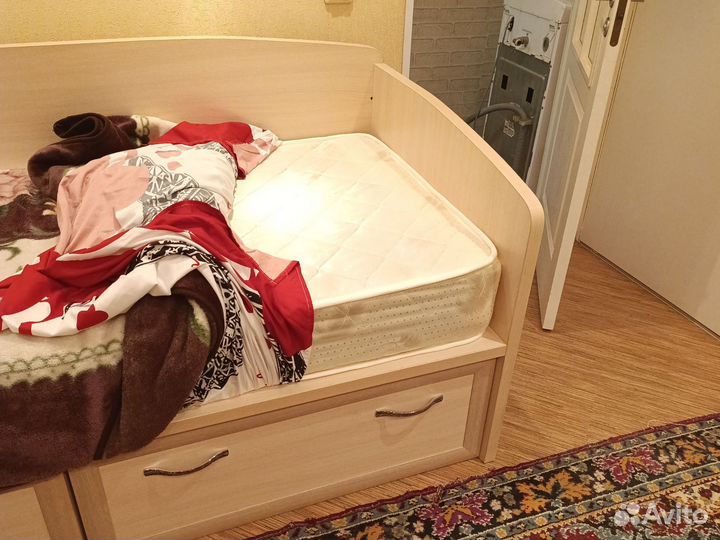 Подростковая кровать бу