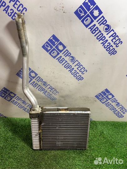 Радиатор печки Ford Focus 2 хэтчбек 1.6 hwdb 2006