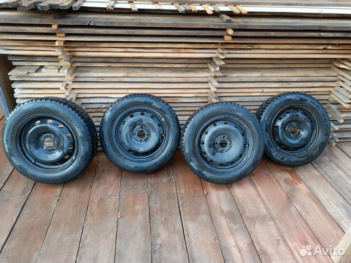 Pirelli Ice Zero 185/65 R15 92T