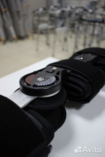 Ортез на колено с шарнирами регулируемый (новый)