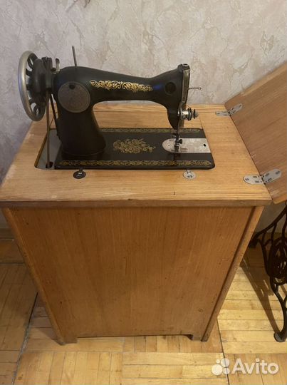 Швейная машина Подольск