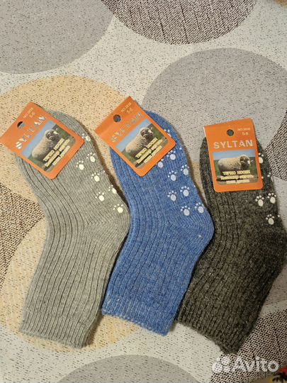 Шерстяные носки с противоскользящим покрытием