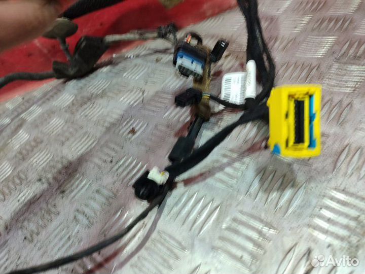 Проводка двери передняя левая Peugeot 308 / 4A