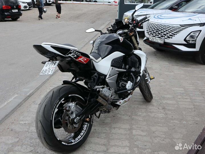 Kawasaki z1000
