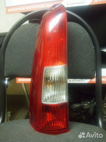 Фонарь задний левый Volvo XC70 S70 V70 9154493