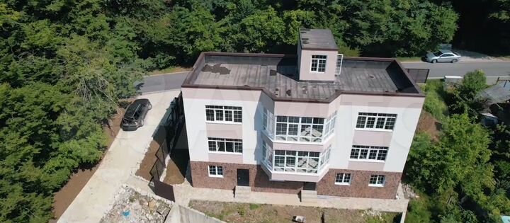 Гостиница, 300 м²