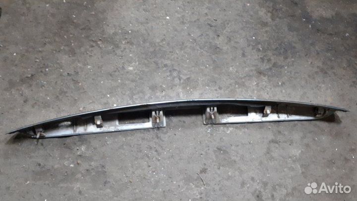 Молдинг двери багажника задний Geely Emgrand Ec7