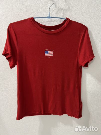 Футболка красная Brooklyn N.Y.C USA H&M