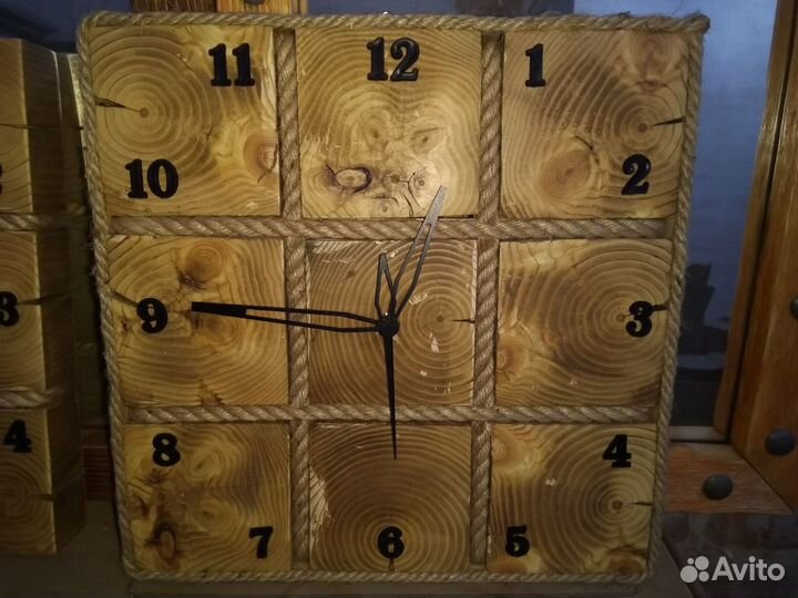 Часы настенные под заказ в стиле Loft из дерева