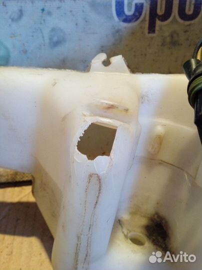 Бачок омывателя Renault Scenic