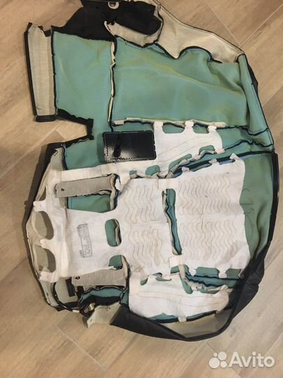 Обшивка сидений Lexus LX570 2007-12