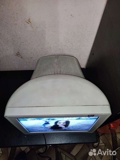 Монитор samsung